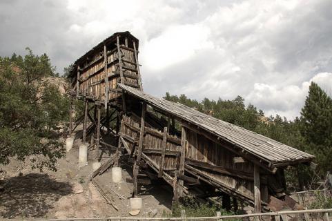 The coal tipple at Aladdin, 2005. John Piepkorn photo.