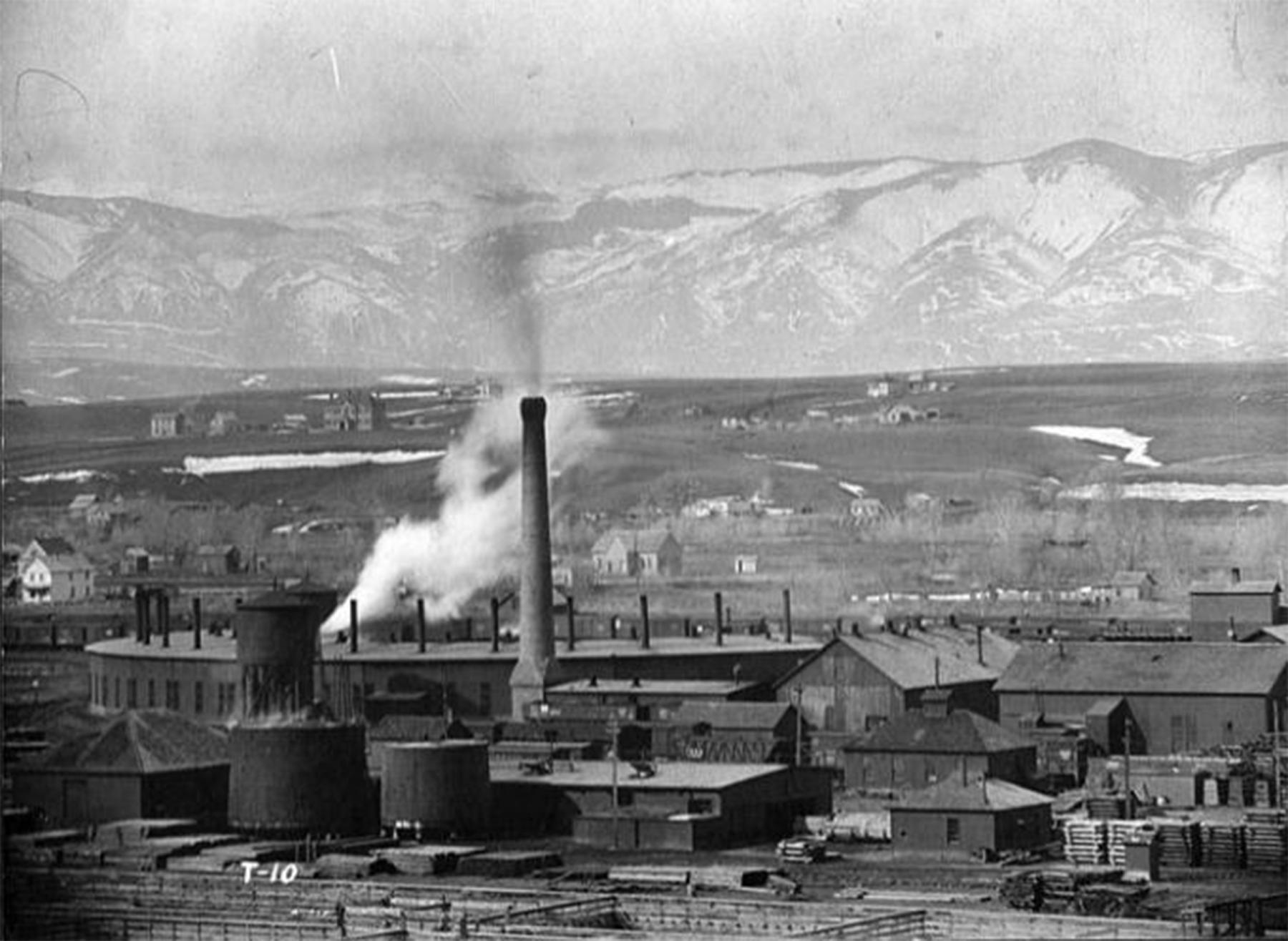 In the fall of 1890, Gillette and his survey crew chose to route the Burlington past what’s now Sheridan, Wyo.—ensuring the longterm prosperity of the town. Shown here are the Burlington railyards and roundhouse at Sheridan, looking southwest, 1910. Sheridan County Museum.