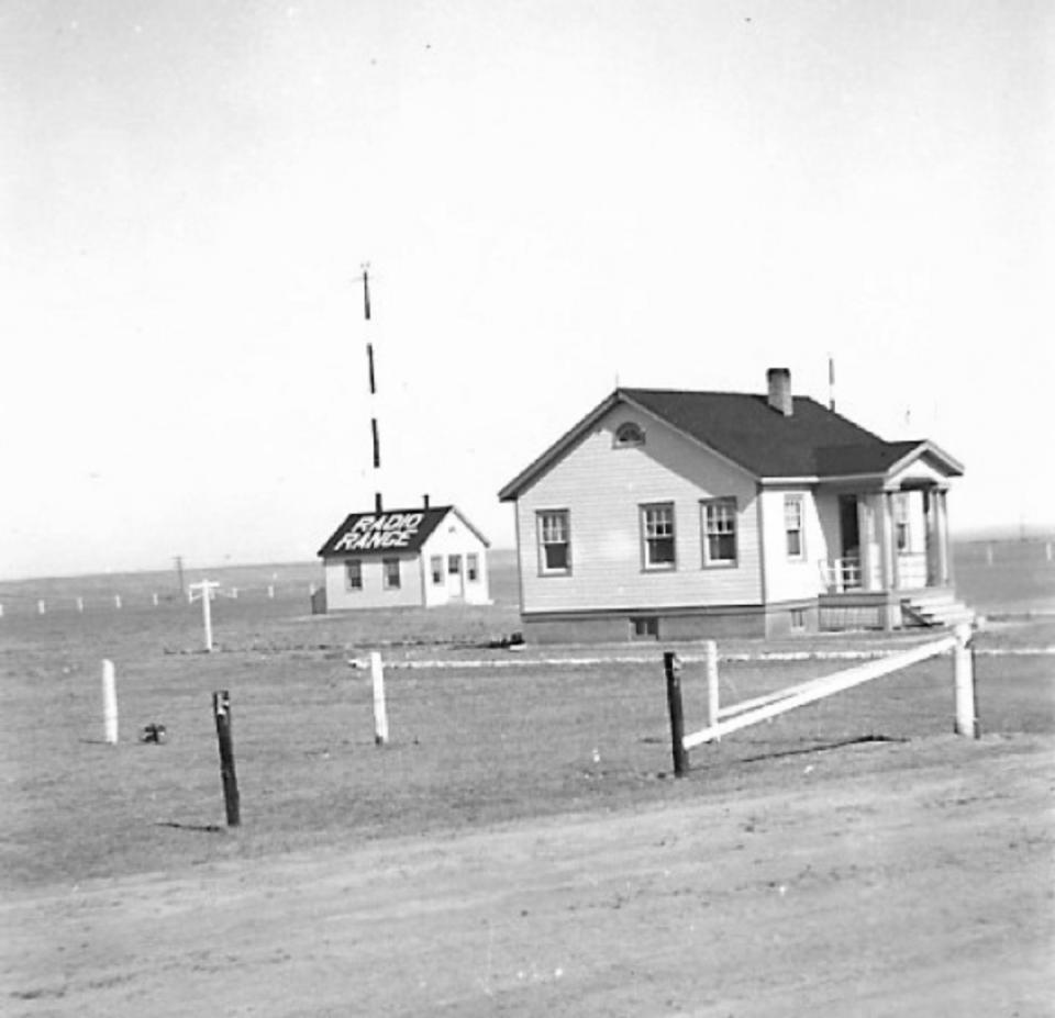 Site 32’s supervisor’s house at Medicine Bow, Wyo. The smaller building is the transmitter house for the low-frequency radio range, which was remotely controlled from teletype office. Betty Cole-Keller photo, author's collection.