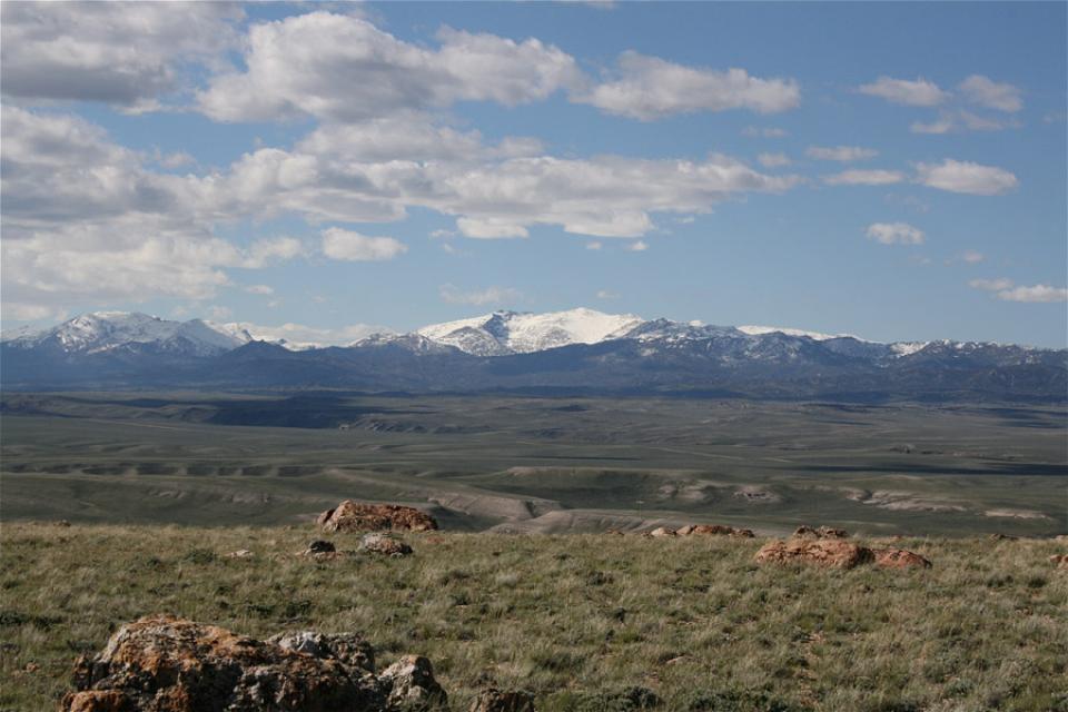 South Pass and Wyoming Highway 28, looking north from Pacific Butte toward the Wind River Mountains. Barbara Dobos photo. 