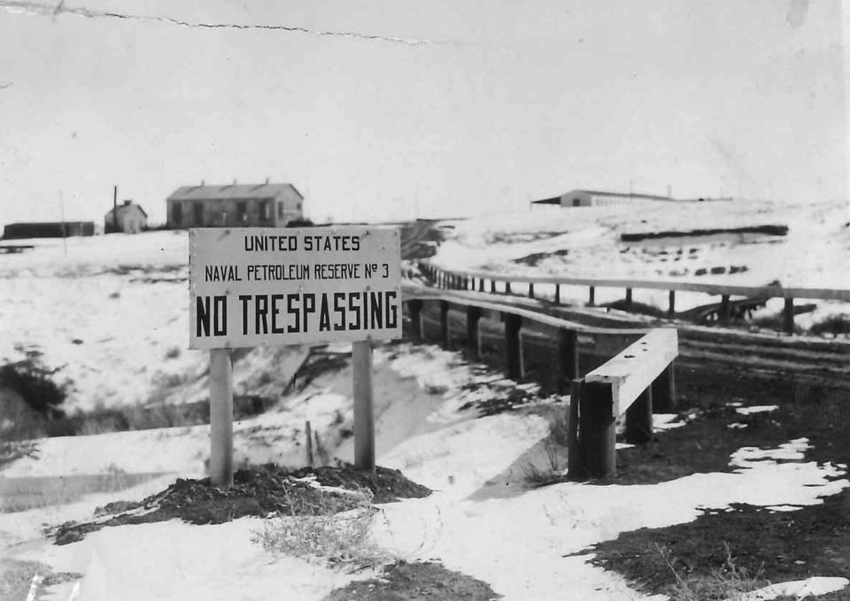 Activity had slowed at Teapot Dome by the time this photo was taken in 1928. DOE.