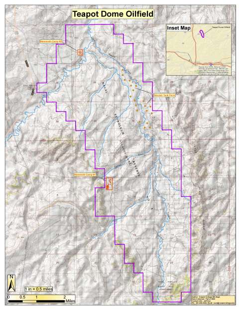 This map of the Teapot Dome field locates the Mammoth Oil Company camps and a tank farm of oil-storage tanks. Casper College GIS Department.