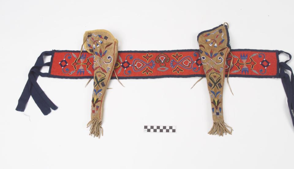 Dakota (Eastern Sioux) revolver holsters and belt of wool cloth, deer hide, ribbon and glass beads. NMAI, Smithsonian Institution, catalog number 8/8045.